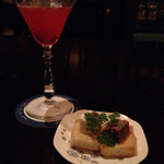 バー ノーブル - 本日のチャームとフレッシュジャックローズ