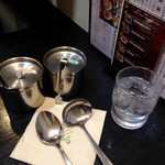 デリー - テーブルセット