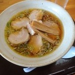 中華そば 弥太郎 - チャーシュー麺（￥750）