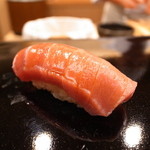 日本橋蛎殻町 すぎた - 鮪（中とろ）