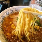 麺屋 壱力本舗 - 縮れ平打中太麺