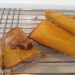 旬彩 天ぷら 心来(しんら） - お芋自体が優しく、とっても甘ぁ～い 安納芋。2015.12.05