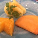 旬彩 天ぷら 心来(しんら） - デザート は、オレンジ、パイナップル、柿 です。 2015.12.05