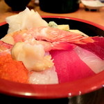 和DINING ひなた - 海鮮丼