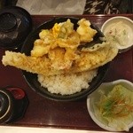 海鮮蔵 魚魚魚 - 江戸前風天丼1350円+税