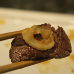 ニューオークラ - ガーリック乗せて