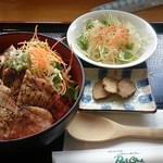 レストラン ポートワン - 桃豚丼