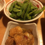 Sushi Izakaya Yataizushi - お通しと枝豆♪