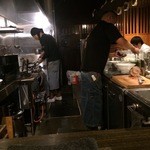 スパイス・ラー麺 卍力 - 調理場