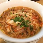 赤坂 四川飯店 - 豚肉いり五目野菜ピリ辛スープ面 限定20食