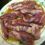 とんちゃんや ふじ - サガリ ¥500 噛みしめるほどに肉が満足度を与えてくれる