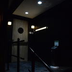 味浪漫 - 新店舗の入り口　　いたって控えめ・・