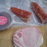 斉藤精肉店 - ととろ豚ロースハム＆「ひろし燻」ほか