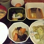 Michi No Eki Kakegawa - ちくわの磯辺揚げ、筑前煮、味噌汁、茄子の揚げ浸し、ご飯、生卵★