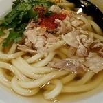 スパイシーポークうどん