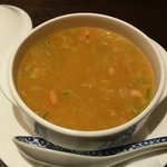 ロン ファン - 上海蟹とフカヒレのスープ