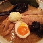 麺や 明星 - しょうゆラーメン（チャーシュー／サービス）（750円）