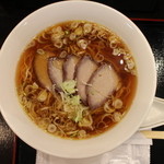 小洞天 - 叉焼麺(900円、真上から)