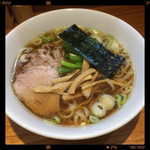 神田らぁめん悠 - らぁめん 750円 2015.12.08