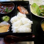 旬菜茶房 セリーヌ - 今日の弁当(ビーフストロガノフ)！