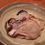鮨小山 - 牡蠣湯引き