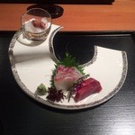 日本料理 花山椒 - 珍味一品と鮮魚二種盛り合わせ