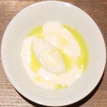 ラ ペ - ランチコース 5940円 の韃靼そばのブランマンジェ ゲラン塩のアイスとオリーブオイル