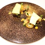 ラ ペ - ランチコース 5940円 の白ワインヴィネガーのしめ鯖 キャロットラペ、ひとみ人参添え