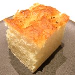 ラ ペ - ランチコース 5940円 のフォカッチャ