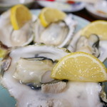 谷中 鳥よし - 焼きガキ2個×2人前