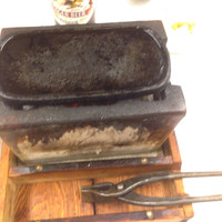 すぎ山 - 焼き終わると、鉄板を外します。
