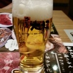 Karubiyadaifuku - グラスビール。