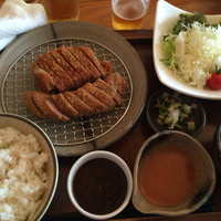 ダイナミックキッチン＆バー 響 カレッタ汐留店  - 牛カツ膳。