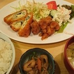 大衆酒場ダブルプレー - ランチ(鶏と大葉巻きフライ)(600円)