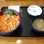 みさき - 赤ばふんうにどんぶり