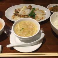 パンダ レストラン - イカと野菜のXO醤炒め（880円）