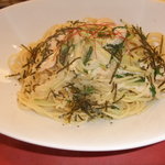 パスタの店　山猫軒 - 2010年7月限定の　水菜と蒸し鶏のパスタゆず胡椒風味です。
