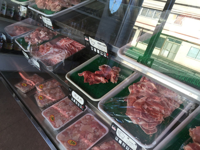 軽石精肉店 - 柳原（その他）の写真