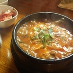 やなぎ家 - キムチチゲランチ 700円(込