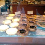 ブランジェリー 101ブリオ - どちらかというとこちら系のパン（スイーツ？）が多いような感じです。