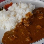 ティールーム 赤いやね - 赤いやね特製カレー（至ってふつーのカレーだと思います＾＾）自分的には好みですが。 (^^ゞ