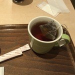 フォレスティカフェ - フォレスティカフェ 成城店・紅茶（ちょっと忌憚くてごめんなさい・・・）