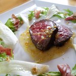 手打ち蕎麦とフレンチの やな木 - ＜2015年12月＞千屋牛のロースト、白ワインとパルメザンのソース、チコリと水菜のサラダ