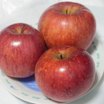 小鹿 - 美人なリンゴ3姉妹