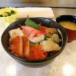 たる平鮨ダイニング - ミニ海鮮丼