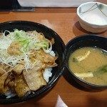 東京チカラめし - お肉たっぷり豚丼（並）と温泉玉子