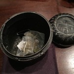 Hoshinoya Karuizawa - 夕食後部屋に戻ると、ハーブ茶を持ってきてくれました