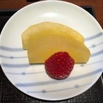 星のや軽井沢 - フルーツ：林檎シロップ・イチゴ