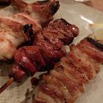 鳥田むら - 手羽先、れば、皮