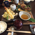 真依 - ランチ1500円